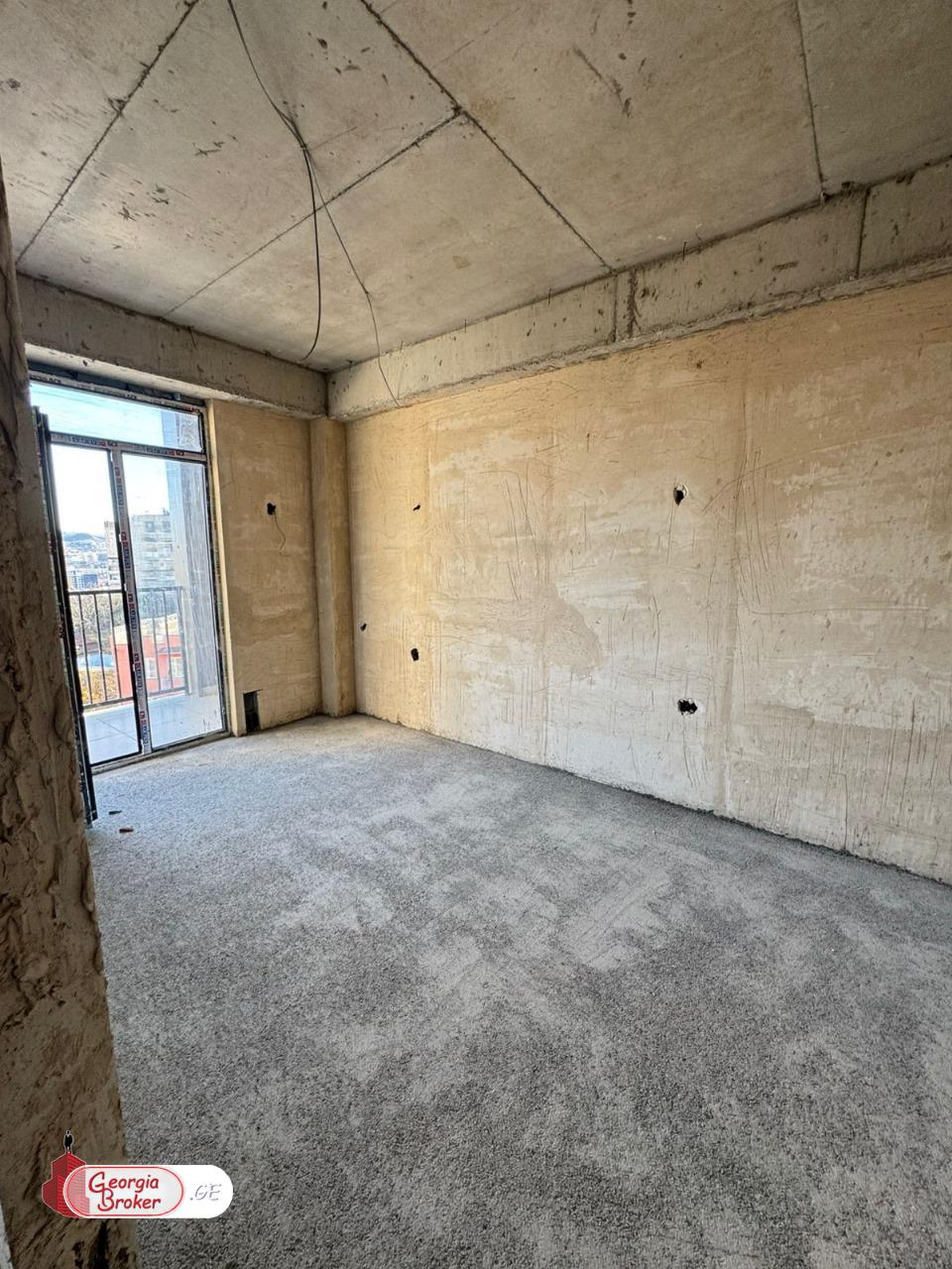 nearly repaired 3-room apartment for sale